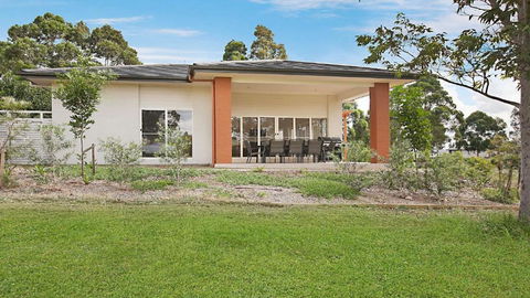 Amber Lakes - The Vintage - Kawana Tourism 3
