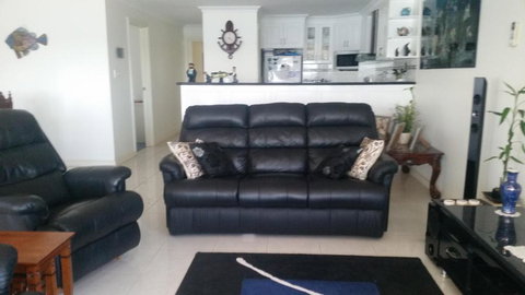 Ambience Apartments Penthouse - Kawana Tourism 2