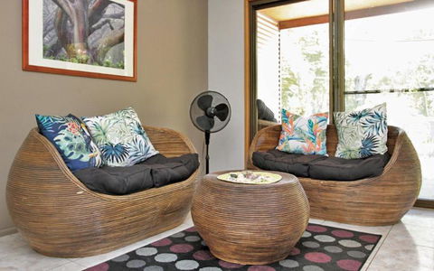 AMITY BEACH BUNGALOW - Kawana Tourism 2