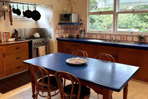 Amity Jigsaw House - Kawana Tourism 0