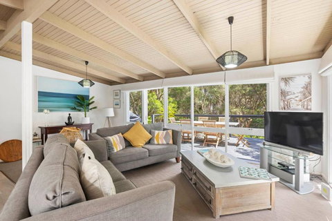 Amongst The Ti Trees Rye - Kawana Tourism 4