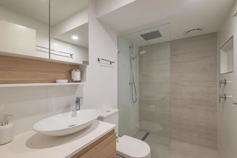 Anchorage - Riverfront Luxury On Gympie Terrace - Kawana Tourism 3