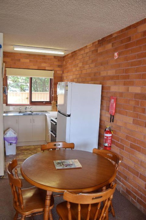 Anglers Lodge 4 - Bring Your Own Linen - Kawana Tourism 1