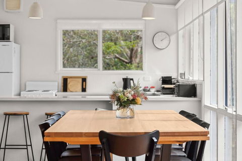 Anglesea Beach Retreat - Kawana Tourism 0