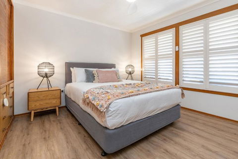Ansett Cottage - Kawana Tourism 2
