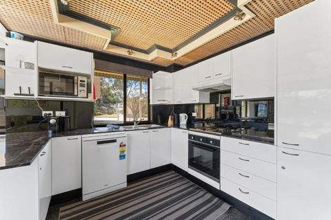 Alpine Mountain View 39 - 3BR L Swimming Pool L Air-Con L WiFi - Kawana Tourism 2