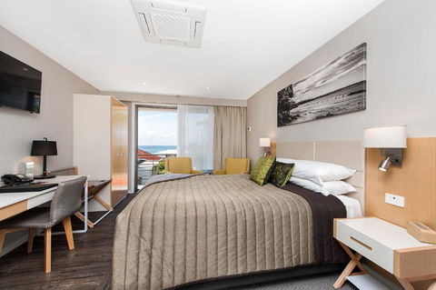 Allure On Ocean Motel - Kawana Tourism 3