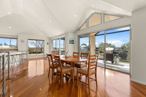 Anatoli By Experience Jervis Bay - Kawana Tourism 2