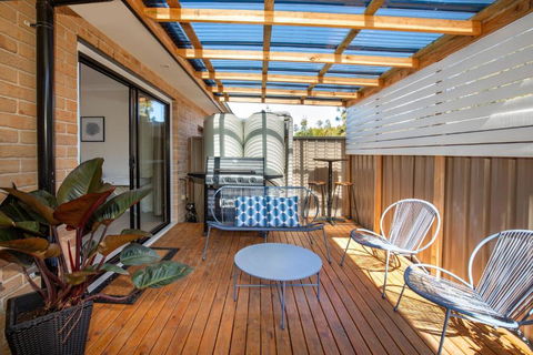 Alkira - Pet Friendly - 4 Mins Walk To Beach - Kawana Tourism 0