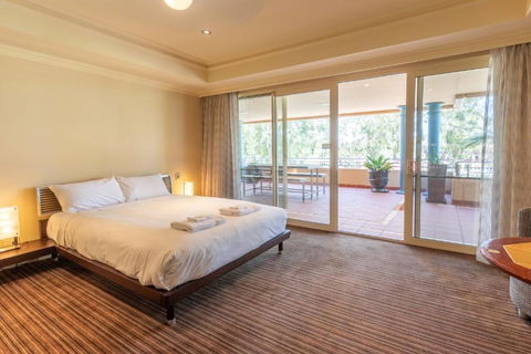 Apartment 2, 9 River Lane Mannum - Kawana Tourism 3