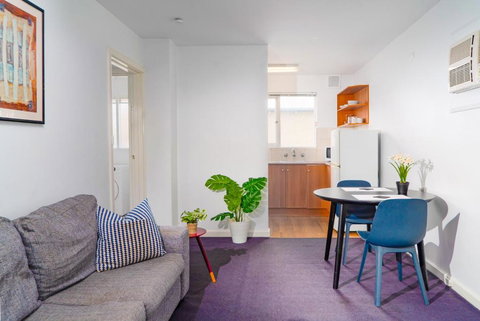 Apartment 22 Burswood - Kawana Tourism 2