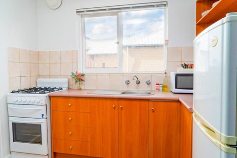 Apartment 22 Burswood - Kawana Tourism 3