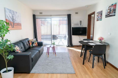 Apartment 3 Burswood - Kawana Tourism 1