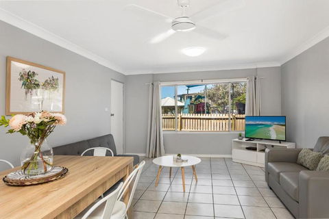 Apartment 5B - Kawana Tourism 0
