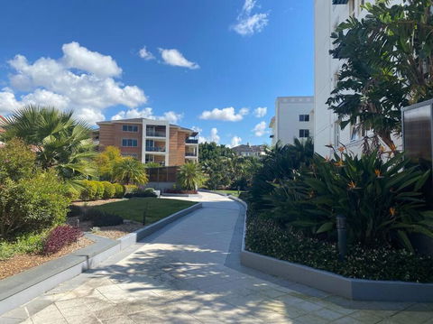 Apartment In Chiswick With Pool, Sauna & Gym - Kawana Tourism 3