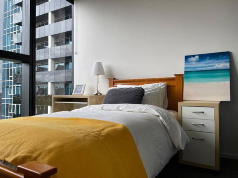 Apartment In Melbourne With Pool - Kawana Tourism 4