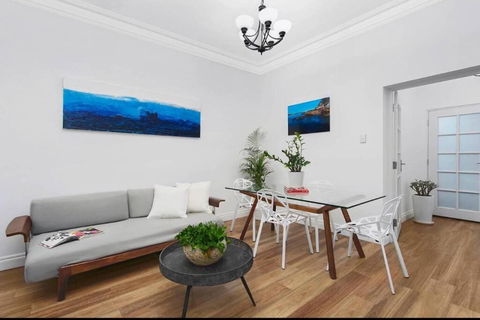 Apartment On Balmoral Beach Hill - Kawana Tourism 4