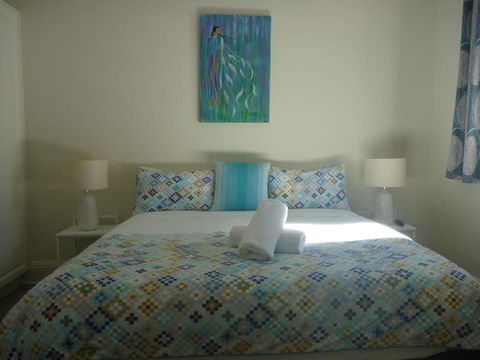 Apartments On Grey - Kawana Tourism 4