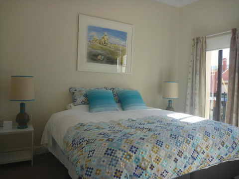 Apartments On Grey - Kawana Tourism 0