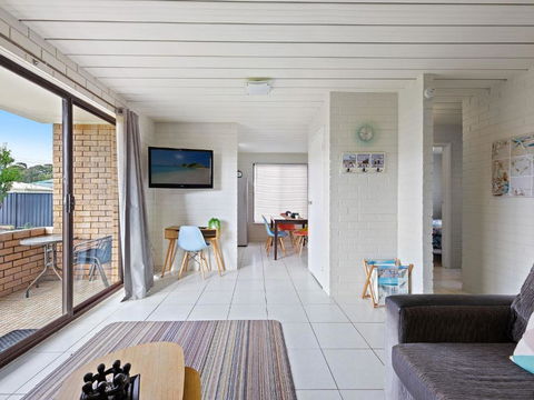 Apollo Unit 28 Ground Floor - Kawana Tourism 1