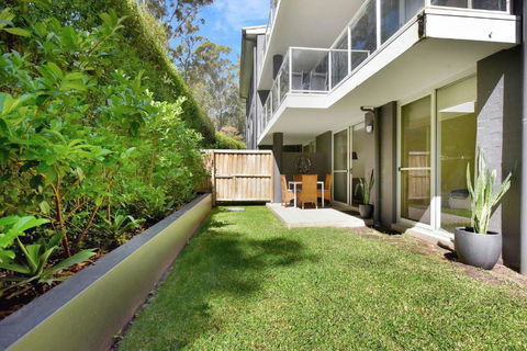Aqua Delight Nelson Bay - Kawana Tourism 1