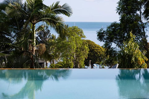 Aqua On The Edge - Kawana Tourism 0
