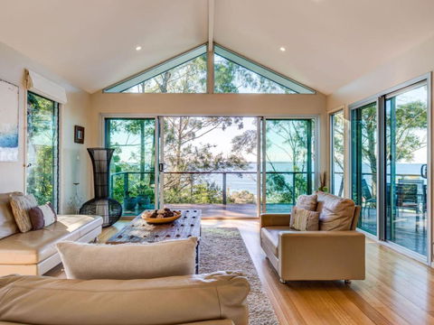 Aqua Pure At Hyams Beach - Kawana Tourism 0