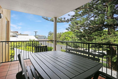 Aquarius Apartment 4 - Kawana Tourism 0