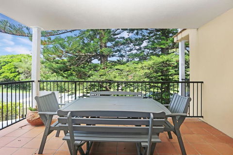 Aquarius Apartment 4 - Kawana Tourism 1