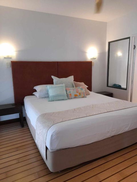 AquaView Boathouse Airlie Beach - Kawana Tourism 2