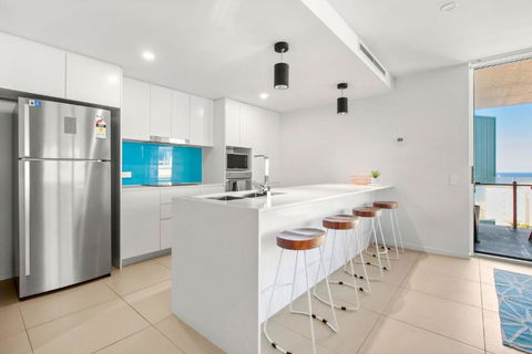 Aquaview Unit 304 Kings Beach - Kawana Tourism 2