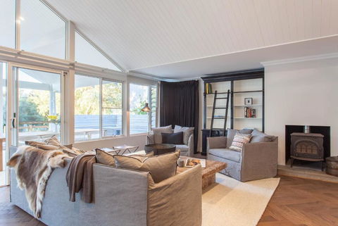 Aquila I Private Properties - Kawana Tourism 2