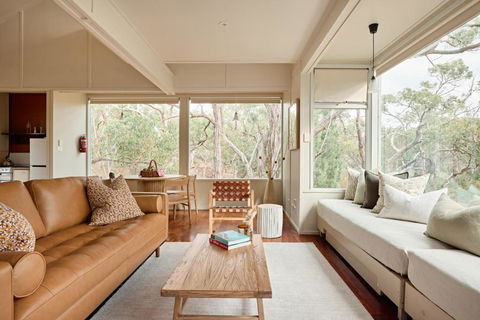 Aquila Eco Lodges - Kawana Tourism 2