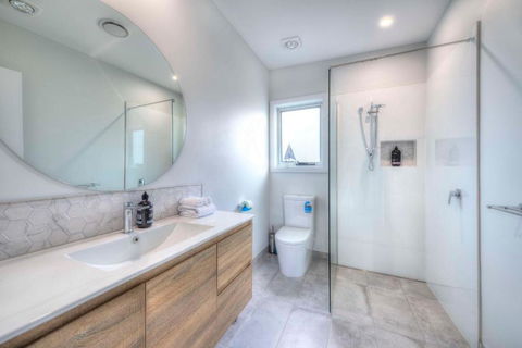 Archella 2 - Kawana Tourism 2