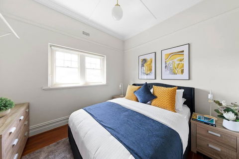 Art Deco Hideaway - St Kilda - Kawana Tourism 2