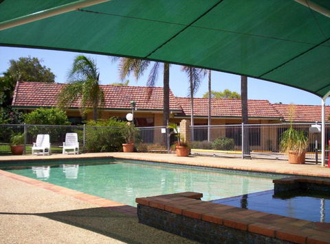 Aspley Carsel Motor Inn - Kawana Tourism 1