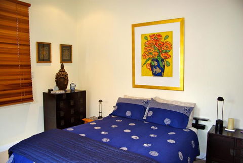 At Eleven - La Petite Maison - Kawana Tourism 4