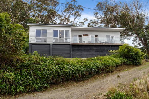 Attunga - Kawana Tourism 0