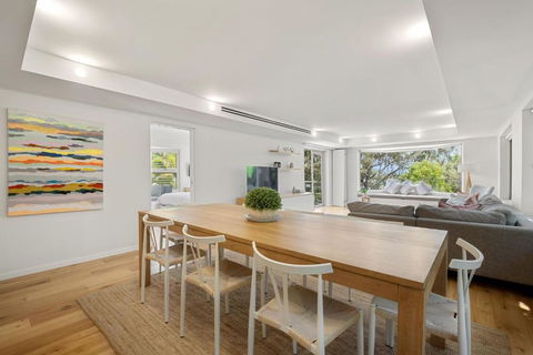 Audrey - Little Cove - Kawana Tourism 3