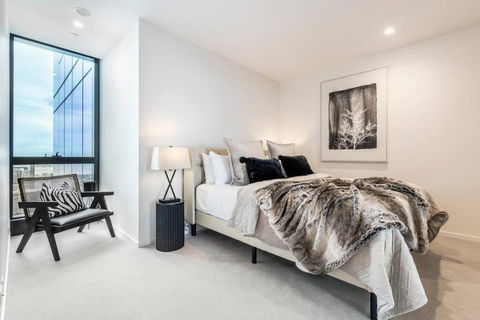 Australia 108 Skyhigh Luxury With Sweeping Views - Kawana Tourism 0