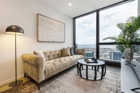 Australia 108 Skyhigh Luxury With Sweeping Views - Kawana Tourism 1