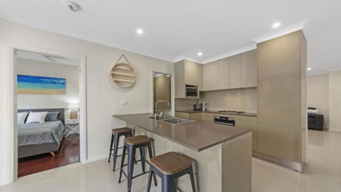 Avani - Modern & Tranquil - Wifi - Kawana Tourism 2