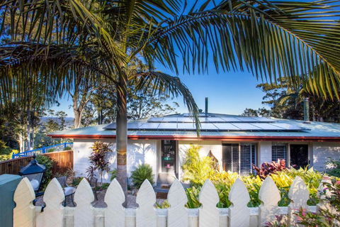 Avocado Sunset Bed & Breakfast - Kawana Tourism 2