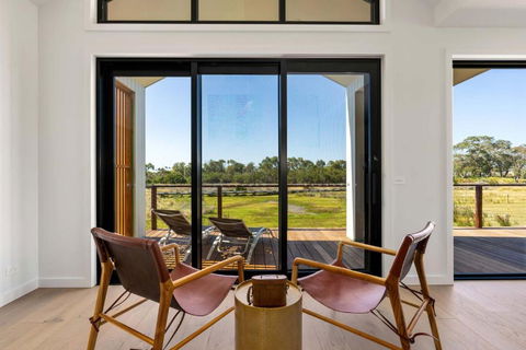 Awakening Broadbeach - Wifi, Linen - Kawana Tourism 4