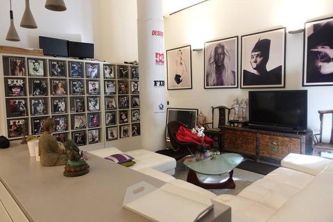 Award-winning, Luxury 3 Bedroom Designer Loft, Factory Conversion - Kawana Tourism 4