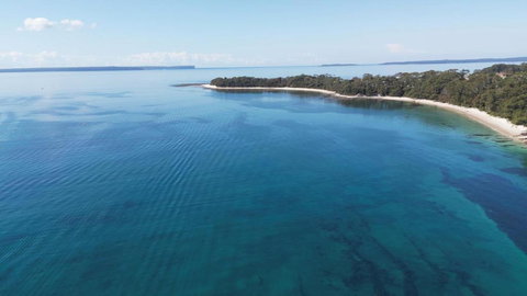 AXL Orion Beach Home: Beach Front - Kawana Tourism 4