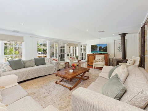 Aylmerton House And Cottage For 14 Southern Highlands - Kawana Tourism 1