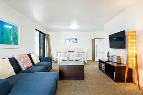 Apartment 2 - Kawana Tourism 1