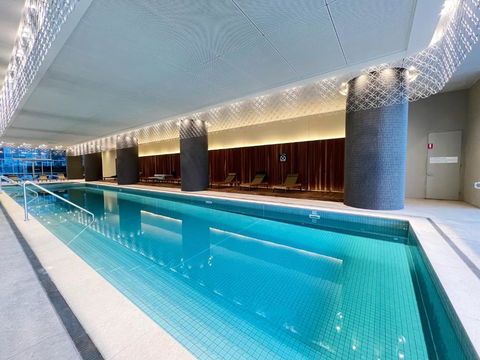 Astonishing Southbank Pearl Tower Residences Near Crown Casino - Kawana Tourism 2