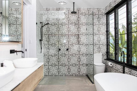 Azure Port Douglas - Luxurious & Modern - Kawana Tourism 4